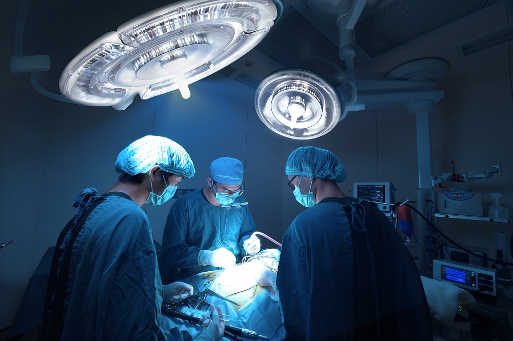 lampy operacyjne chirurgiczne